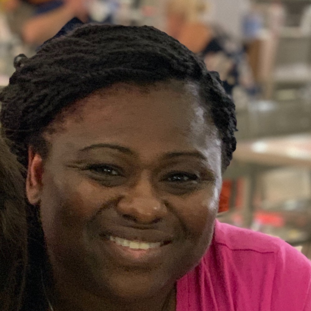 Meet your Posher, Pamela